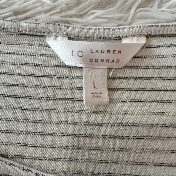 LC Lauren Conrad Striped Bell Sleeve Free People Boho Vibe Size Large - Picture 10 of 13